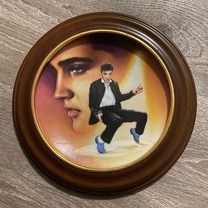 Limited Edition Collectible  Elvis Presley Blue Suede Shoes No 2430 D Plate